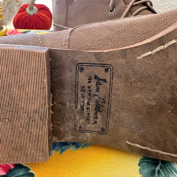 Sam Edelman mare putty, new buck, lace-up booty size 10 - Picture 5 of 8